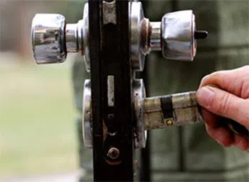 Gibbstown Locksmith  Gibbstown, NJ 856-454-9406 Gibbstown Locksmith  Gibbstown, NJ 856-454-9406