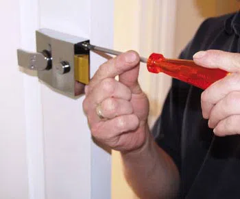 Gibbstown Locksmith  Gibbstown, NJ 856-454-9406 Gibbstown Locksmith  Gibbstown, NJ 856-454-9406